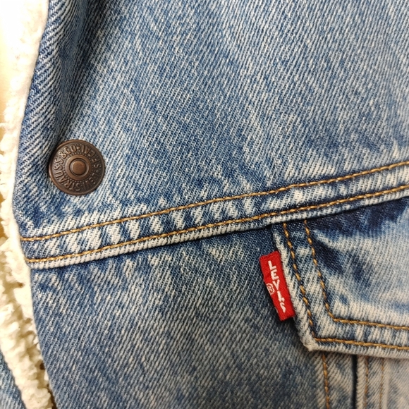 COPY Levi's long Sherpa trucker denim jacket size M - Picture 4 of 16